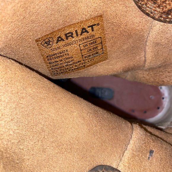 Ariat Rambler Boots. - Picture 8 of 11